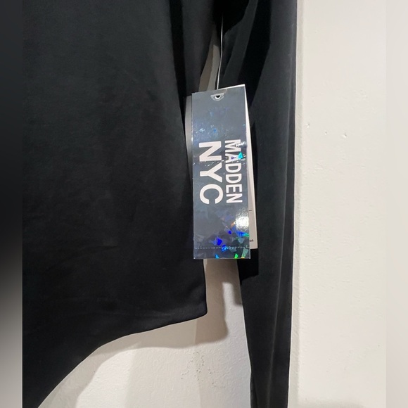 Madden NYC Black long-sleeved high-neck bodysuit with snaps Sz M - Picture 3 of 7